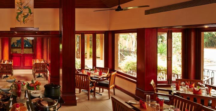 Отель Club Mahindra Теккади Экстерьер фото